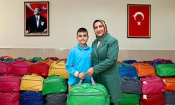 Cumhuriyetin 102. yılında öğrencilere anlamlı hediye
