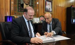 Prof. Dr. Ahmet Nezih Kök’e büyük gümüş madalya