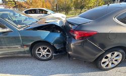 Bolu-Abant yolunda zincirleme kaza 3 yaralı