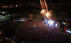 Aydınfest'te 60 binden fazla Aydınlı coşkuyu birlikte yaşadı