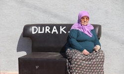 Vatandaş evindeki koltuğu durak yaptı