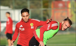 Eskişehirspor, Uşakspor Maçı Öncesi Kampa Girdi