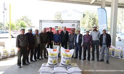Büyükşehir çiftçiyi kuraklığa karşı destekliyor