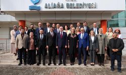 Bakan Işıkhan İzmir'de ziyaretlerde bulundu