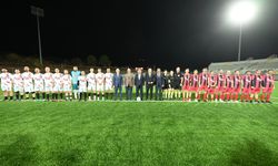 Eskişehir Osmangazi Üniversitesi Futbol Sahası Hizmete Açıldı