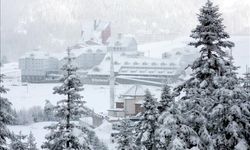 Uludağ’da sezonun ilk karı yağdı