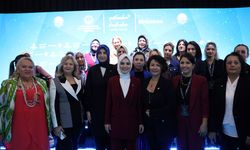 Bakan Özdemir Göktaş, girişimci kadınlarla bir araya geldi
