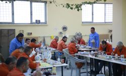 Ceza infaz kurumlarında fabrika gibi üretim yapılıyor