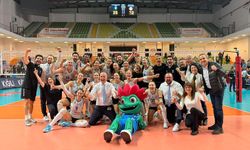 Nilüfer Belediyespor Eker, Eczacıbaşı Dynavit'i 3-1 mağlup etti