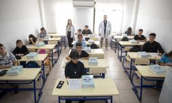 Büyükşehir Kurs Merkezlerinde Ücretsiz Kaynak Kitaplar Dağıtıldı