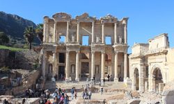 Büyükşehir’den öğrencilere tarih ve müzik molası