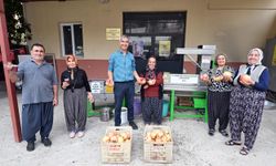 Büyükşehir’den Üreticilere Nar Taneleme ve Sıkma Makinesi Desteği