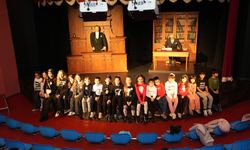 Atatürk Minik yüreklerde yaşatıldı