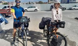 Bisikletle Almanya’dan yola çıkıp, Konya’ya ulaştılar