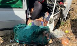 Otomobil yol kenarına uçtu: 1 ölü, 1 ağır yaralı