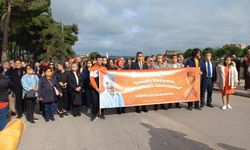 Ezine'de Lösemili Çocuklar Haftası yürüyüşü