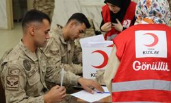 Jandarma personelinden Kızılay’a kan bağışı desteği