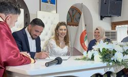 Evlilik tarihini özel kılmak isteyen çiftler '11.11' i seçti