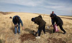 "Maziden Atiye" programı kapsamında öğrenciler fidan dikti