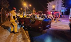 Hız yapan araç ortalığı savaş alanına çevirdi