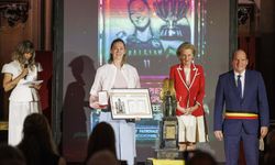 Fenerbahçeli Meesseman, ülkesi Belçika'da onurlandırıldı