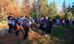 Sonbaharın renkleriyle 14 kilometrelik yürüyüş