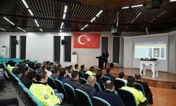 Trafik ekiplerine yeni nesil yaka kamerası eğitimi verildi