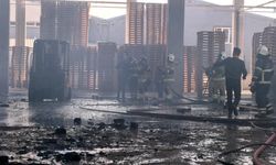 Palet fabrikası alevlere teslim oldu