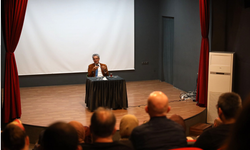 Büyükşehir Akademi’de Felsefe Atölyesi yoğun katılımla başladı