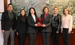 “Bi’Fikirle Eskişehir” projesi özendirme ödülü aldı