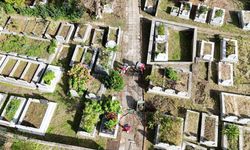 BÜYÜKŞEHİR MEZARLIKLARIN BAKIMINI UNUTMUYOR