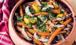 Tavuklu Sebzeli Güveç Tarifi