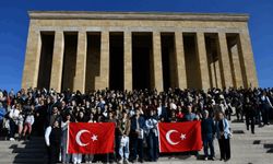 Balıkesirli Gençler Ata’nın Huzurunda