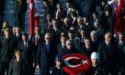 Büyük Önder Atatürk için Anıtkabir’de devlet töreni düzenlendi
