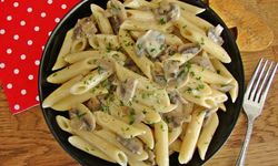 Kremalı Mantarlı Makarna Tarifi