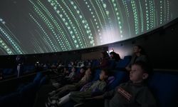 Minikleri uzayın gizemini keşfetti!