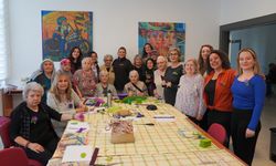 Dayanışmanın Sembolü Olarak Keçeden Broşlar Yaptılar