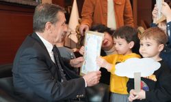 Miniklerden Başkan Ataç'a ziyaret