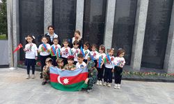 Azerbaycan’da Zafer Günü Coşkusu