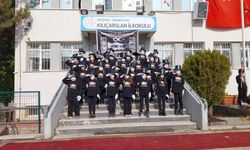 Minikler Atatürk’ü andı