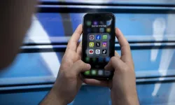 Facebook tepeden tırnağa yenileniyor!