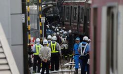 Japonya'da tren dehşeti: Otomobili metrelerce sürükledi!