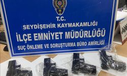 Ruhsatsız silah satışı yapacakken yakalandı