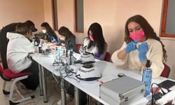 Türkiye'nin kamuya ait ilk protez tırnak atölyesi açıldı