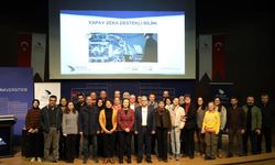 Yapay zeka destekli bilim anlatıldı