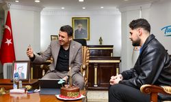 Vali'den duygulandıran jest