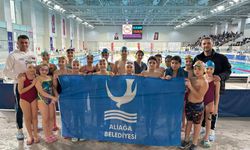 Minik yüzücüler zirveye kulaç attı