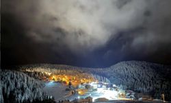 Giresun’da sahilde yağmur, yüksek kesimlerinde kar yağışı etkili oluyor