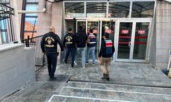 Eskişehir’de firari dolandırıcıya jandarma ve polis darbesi! 19 yıl cezası vardı!