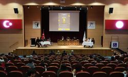 Sosyal bilimler öğrencileri Zihin Arenası'nda buluştu